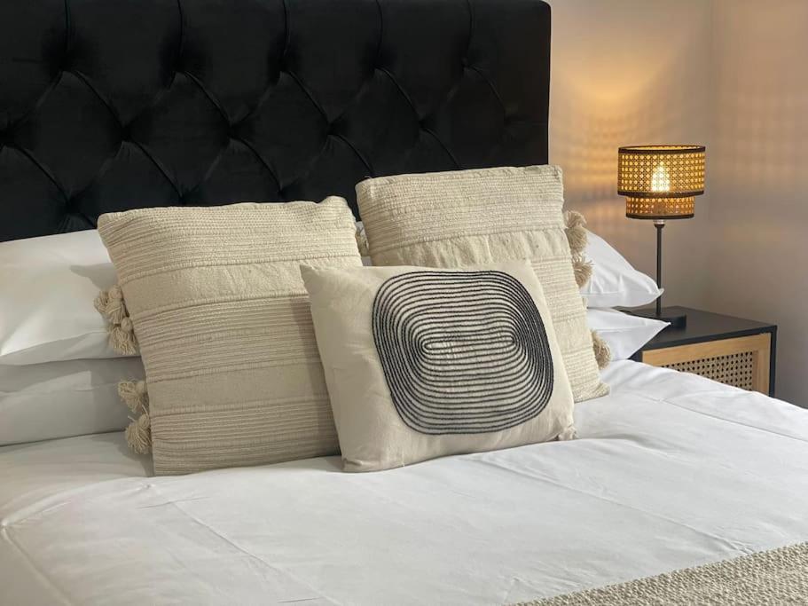 Trendy Apartment In Cardiff Free Parking المظهر الخارجي الصورة